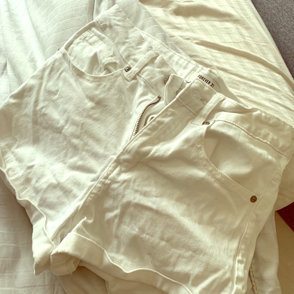 Forever 21 high waisted white shorts